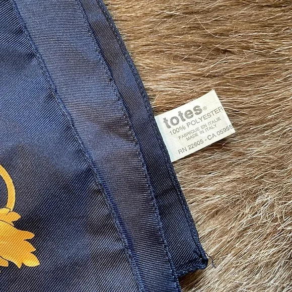 Totes scarf Made in Italy - Picture 2 of 2